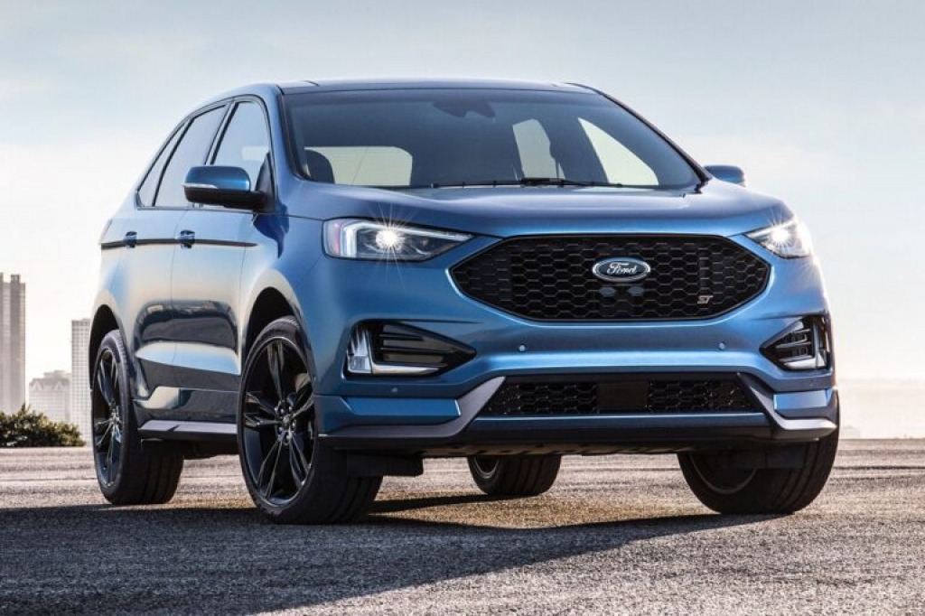 2023 Ford Edge Images