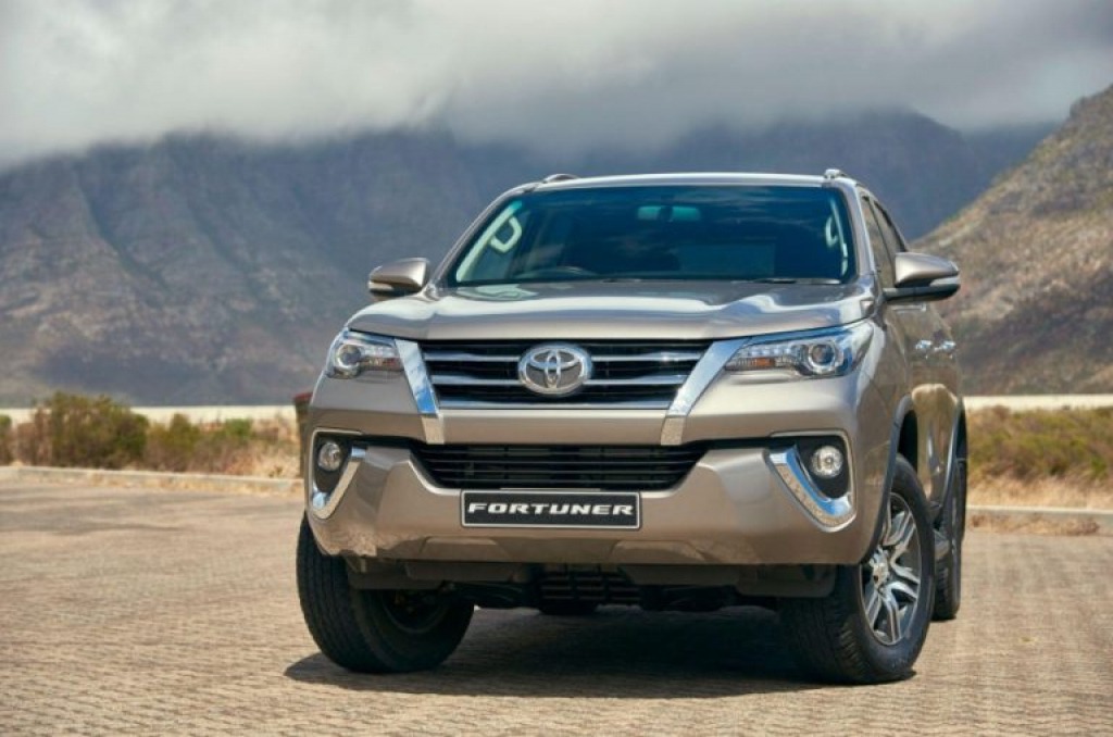 2023 Toyota Fortuner Engine